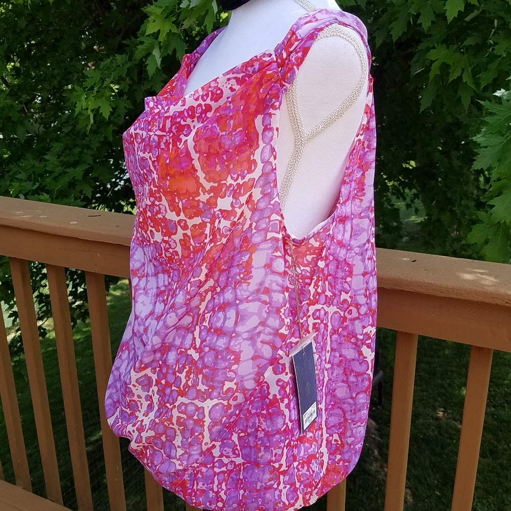Jennifer Lopez pink floral summer sleeveless top L